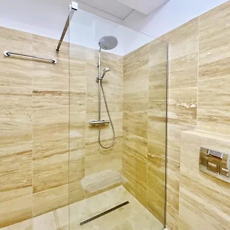 Mamaia-nordcom Exclusiviste, La Plaja Azimuth Lejlighed