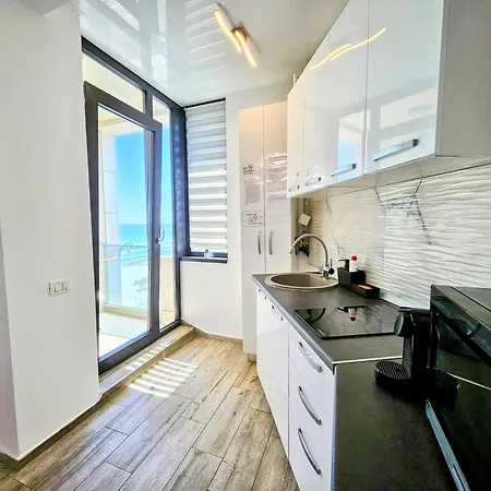 Mamaia-nordcom Exclusiviste, La Plaja Azimuth *