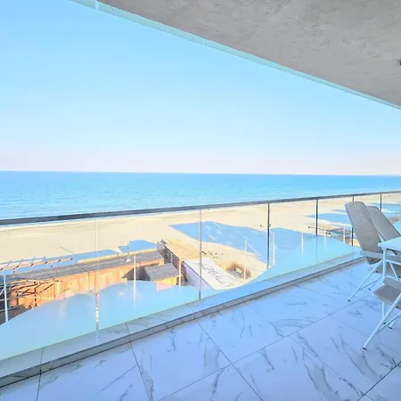 Mamaia-nordcom Exclusiviste, La Plaja Azimuth *