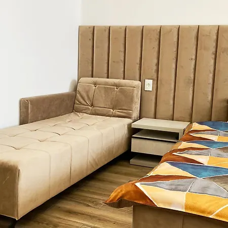 Mamaia-nordcom Exclusiviste, La Plaja Azimuth * Năvodari