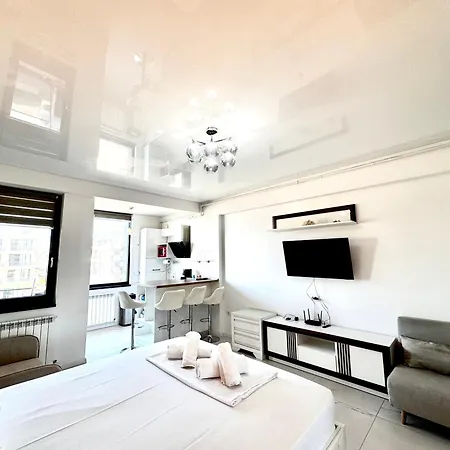 Mamaia-nordcom Exclusiviste, La Plaja Azimuth *