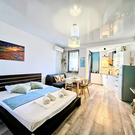 Mamaia-nordcom Exclusiviste, La Plaja Azimuth Lejlighed