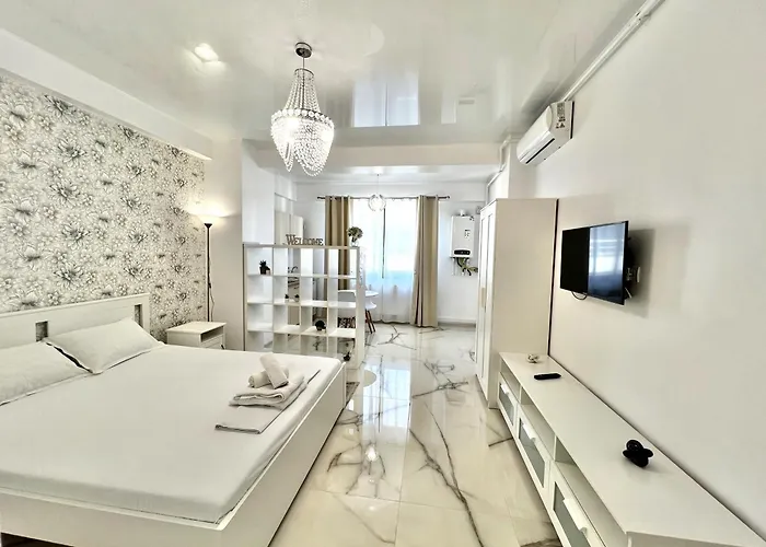 Mamaia-nordcom Exclusiviste, La Plaja Azimuth Năvodari