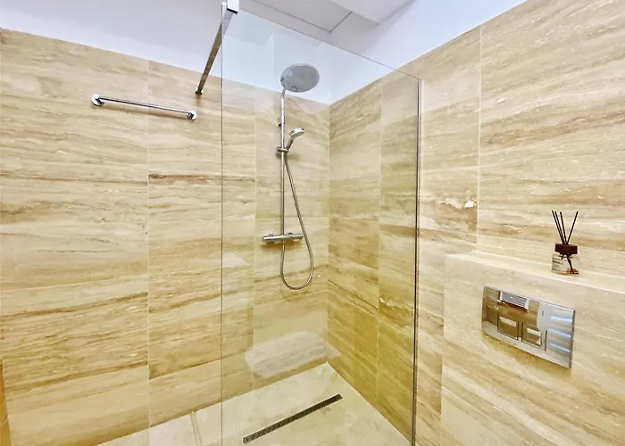 Mamaia-nordcom Exclusiviste, La Plaja Azimuth Apartman