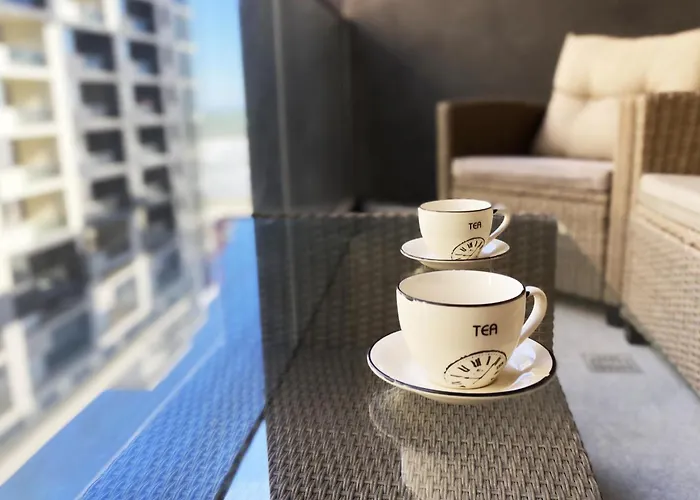 Mamaia-nordcom Exclusiviste, La Plaja Azimuth Năvodari