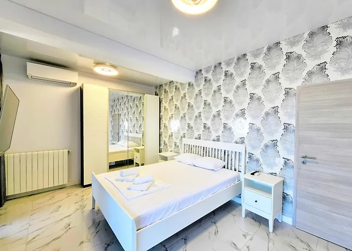 Mamaia-nordcom Exclusiviste, La Plaja Azimuth דירה