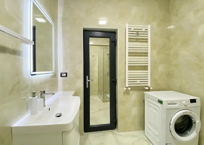 Mamaia-nordcom Exclusiviste, La Plaja Azimuth * Năvodari