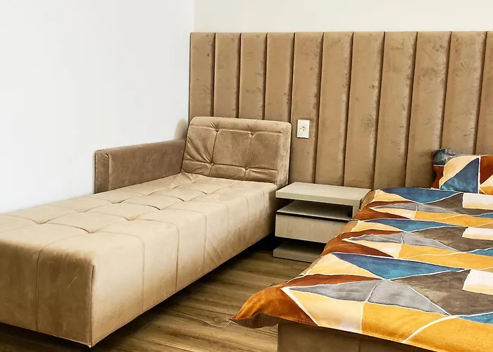 Mamaia-nordcom Exclusiviste, La Plaja Azimuth * Năvodari