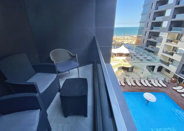 Mamaia-nordcom Exclusiviste, La Plaja Azimuth Năvodari